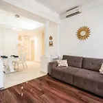 Basilica And Castle View Luxury Suite, Free Parking Reservation Needed