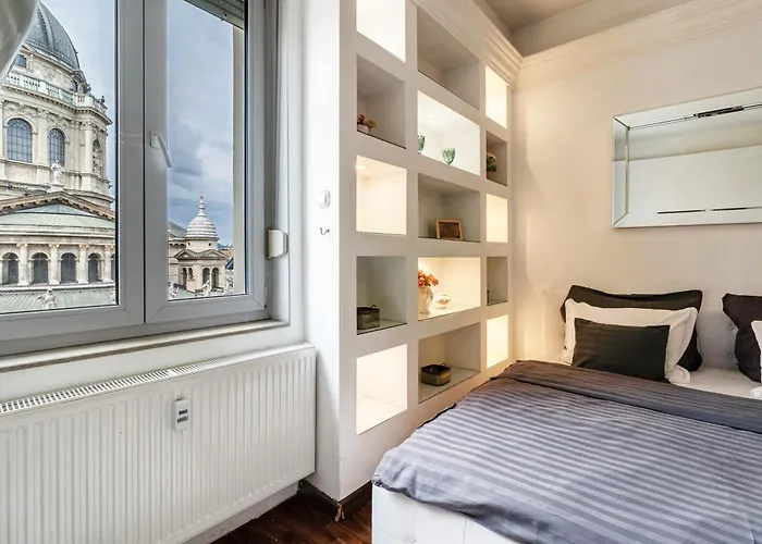 Lägenhet Basilica And Castle View Luxury Suite, Free Parking Reservation Needed *