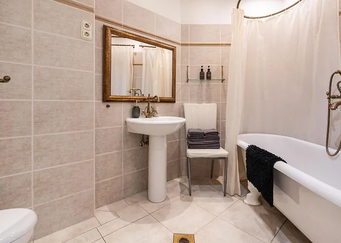 Lägenhet Basilica And Castle View Luxury Suite, Free Parking Reservation Needed Budapest