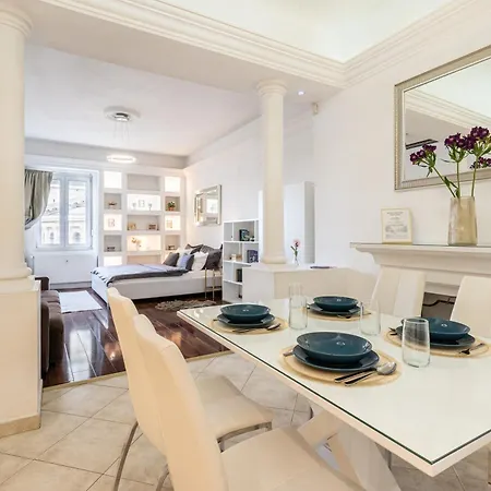 Amora Homes Basilica And Castle View Luxury Suite, Free Parking Reservation Needed * Budapest