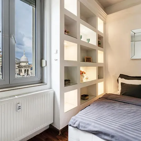 Apartment Amora Homes Basilica And Castle View Luxury Suite, Free Parking Reservation Needed *