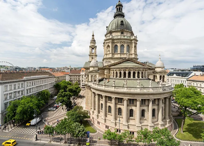 Basilica And Castle View Luxury Suite, Free Parking Reservation Needed Budapest