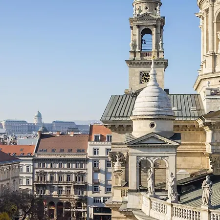 Basilica And Castle View Luxury Suite, Free Parking Reservation Needed